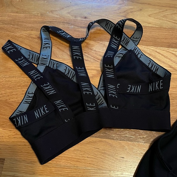 Nike Sports-bra Bundle - Picture 4 of 8